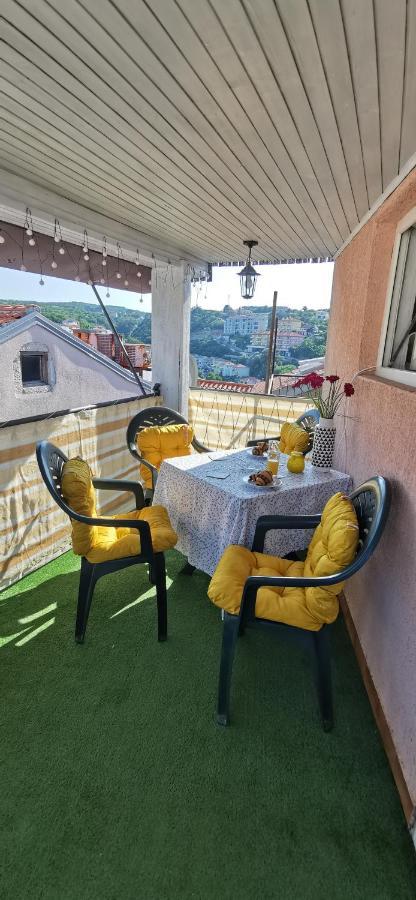 Vacation Home Kovachnica Vrbnik Exteriör bild